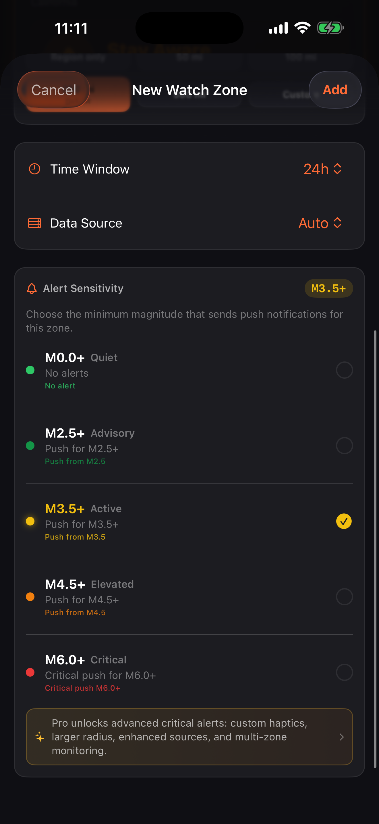 Alert sensitivity picker from M0.0 quiet to M6.0 critical, with M3.5 active selected